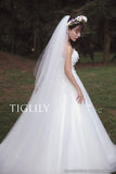 Load image into Gallery viewer, wedding dress (w109)