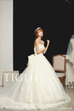 Load image into Gallery viewer, wedding dress (w1107)