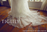 Load image into Gallery viewer, wedding dress (w669)